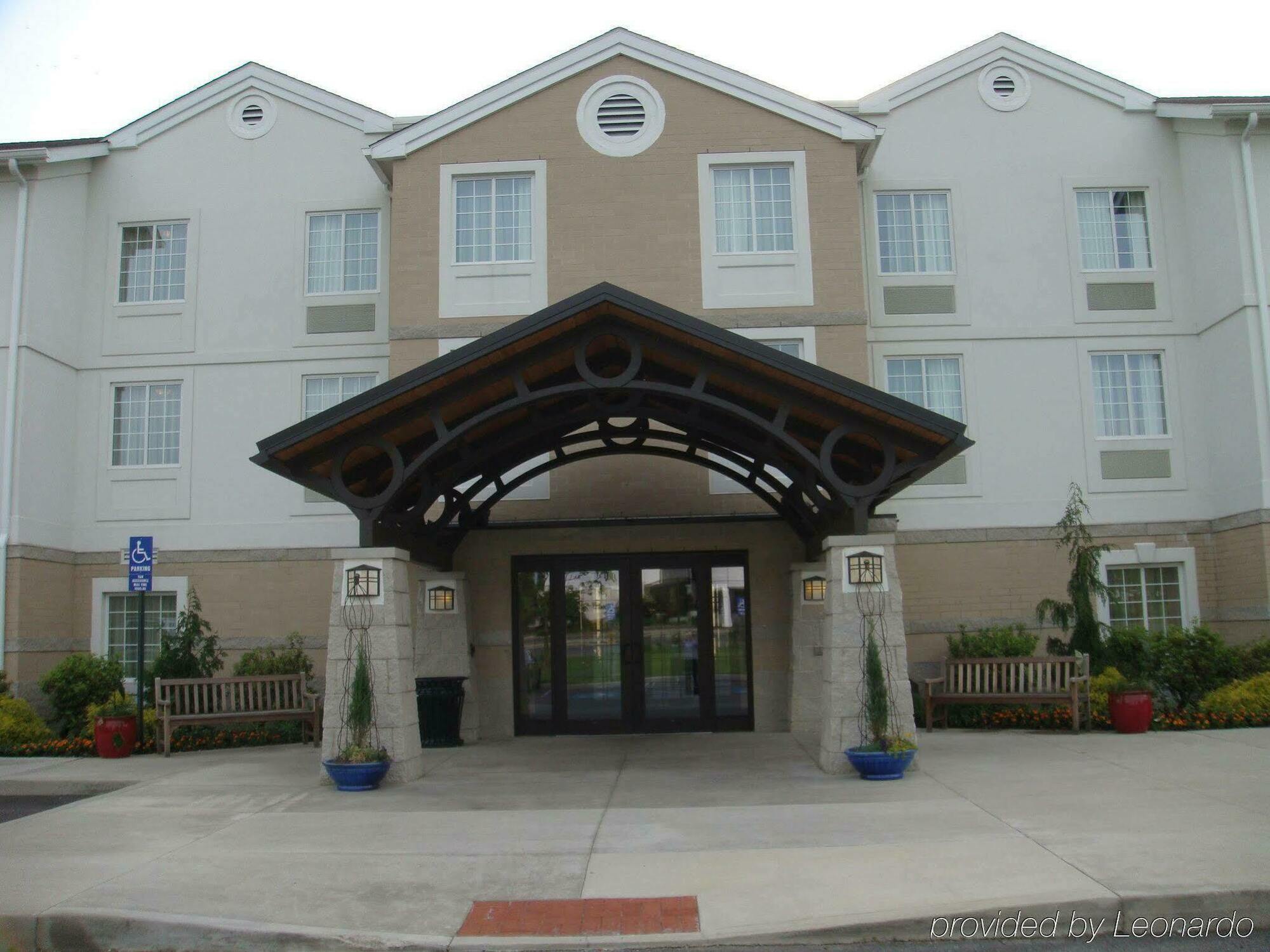 Staybridge Suites Cleveland Mayfield Heights Beachwood By Ihg Exterior photo