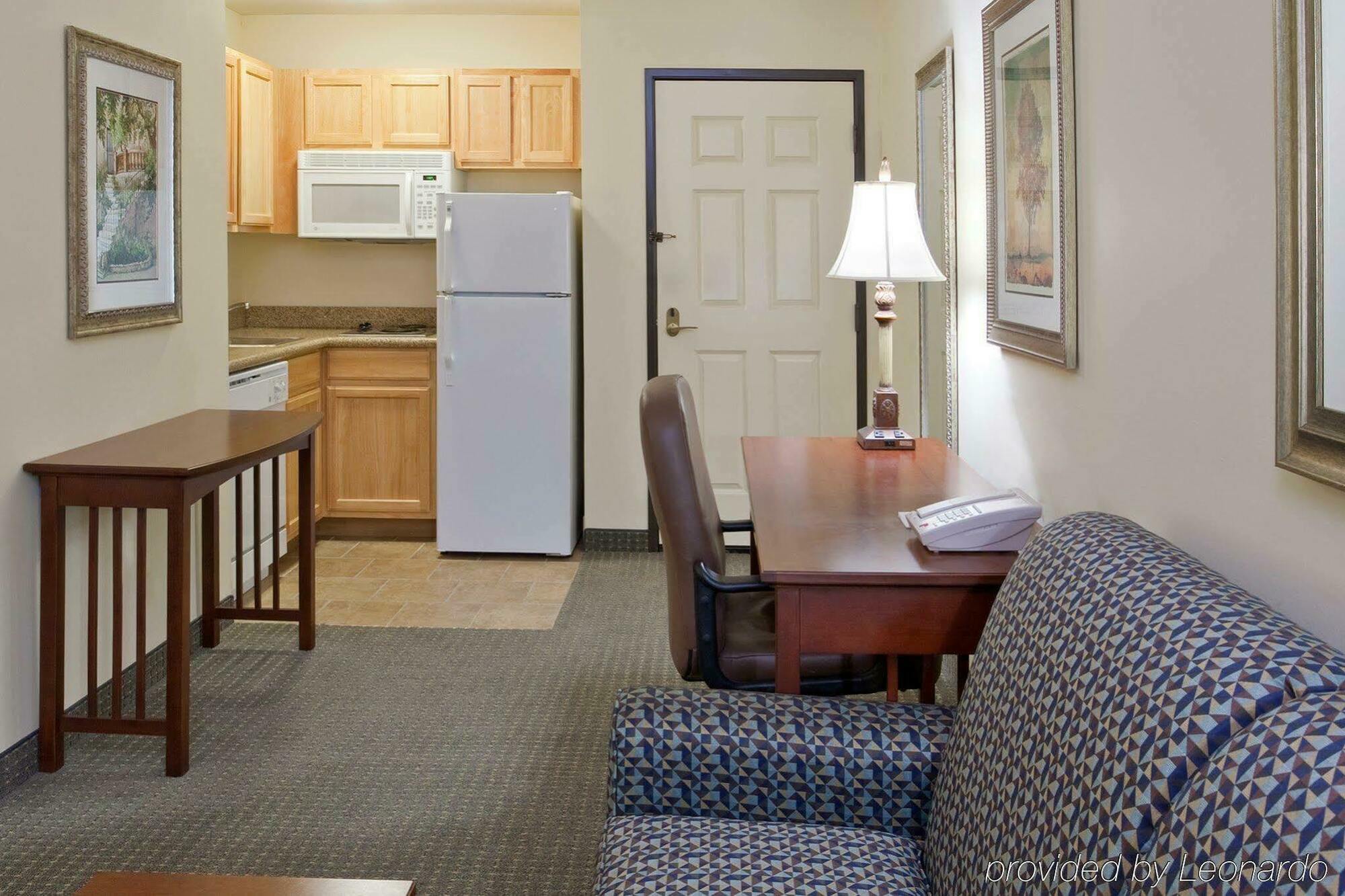 Staybridge Suites Cleveland Mayfield Heights Beachwood By Ihg Room photo